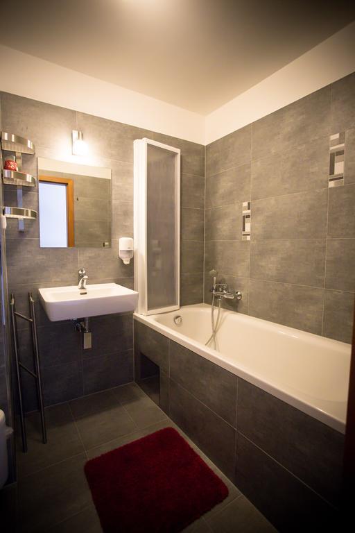 As Hotel Брно Екстер'єр фото